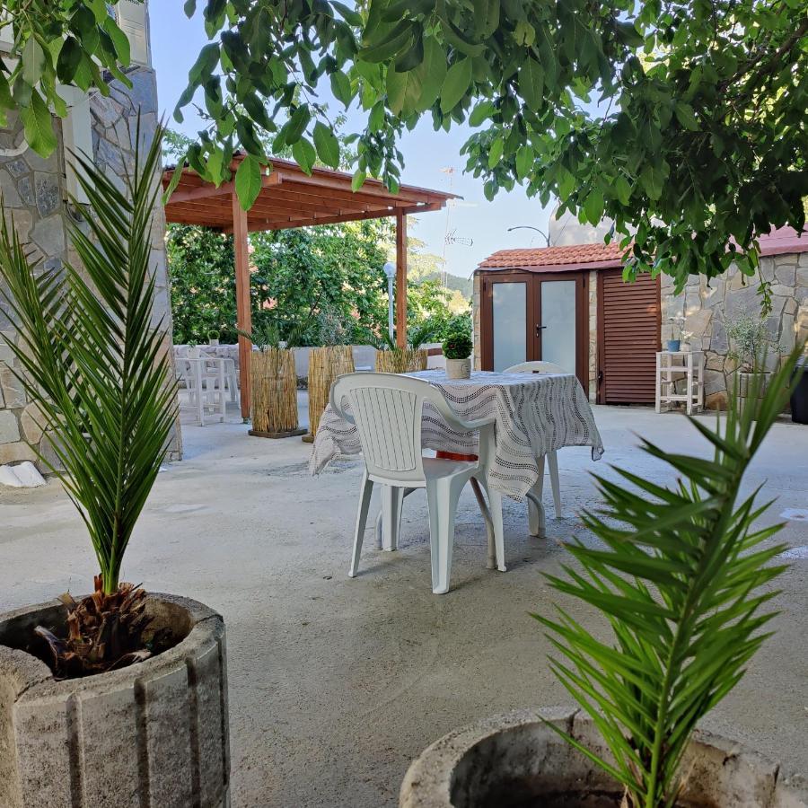 Stylineo Platres Apartment Exterior photo